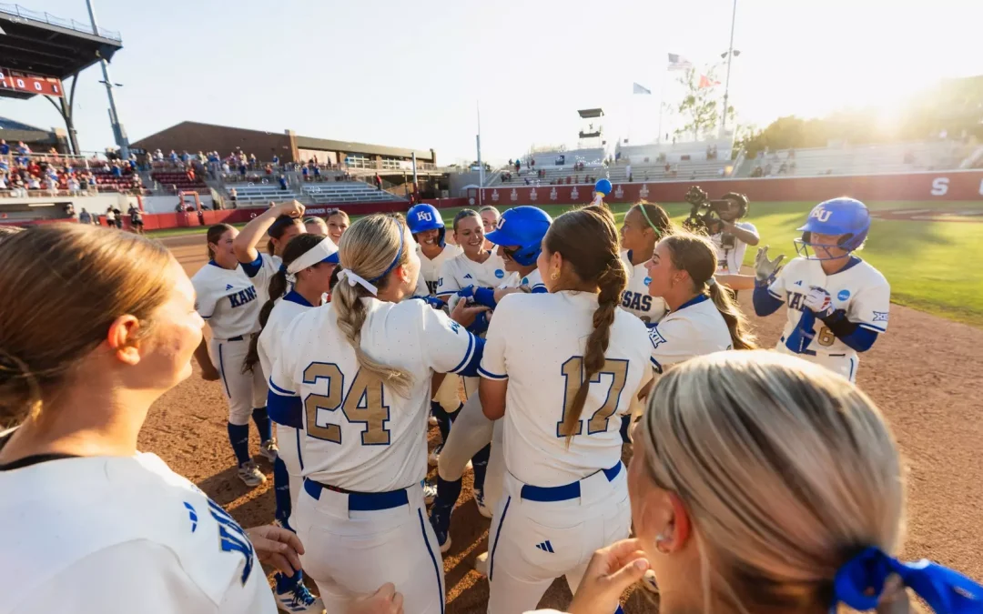 KU SB: Wallace’s Walk-Off Leads Kansas Over Michigan in First Round of Norman Regional, 1-0